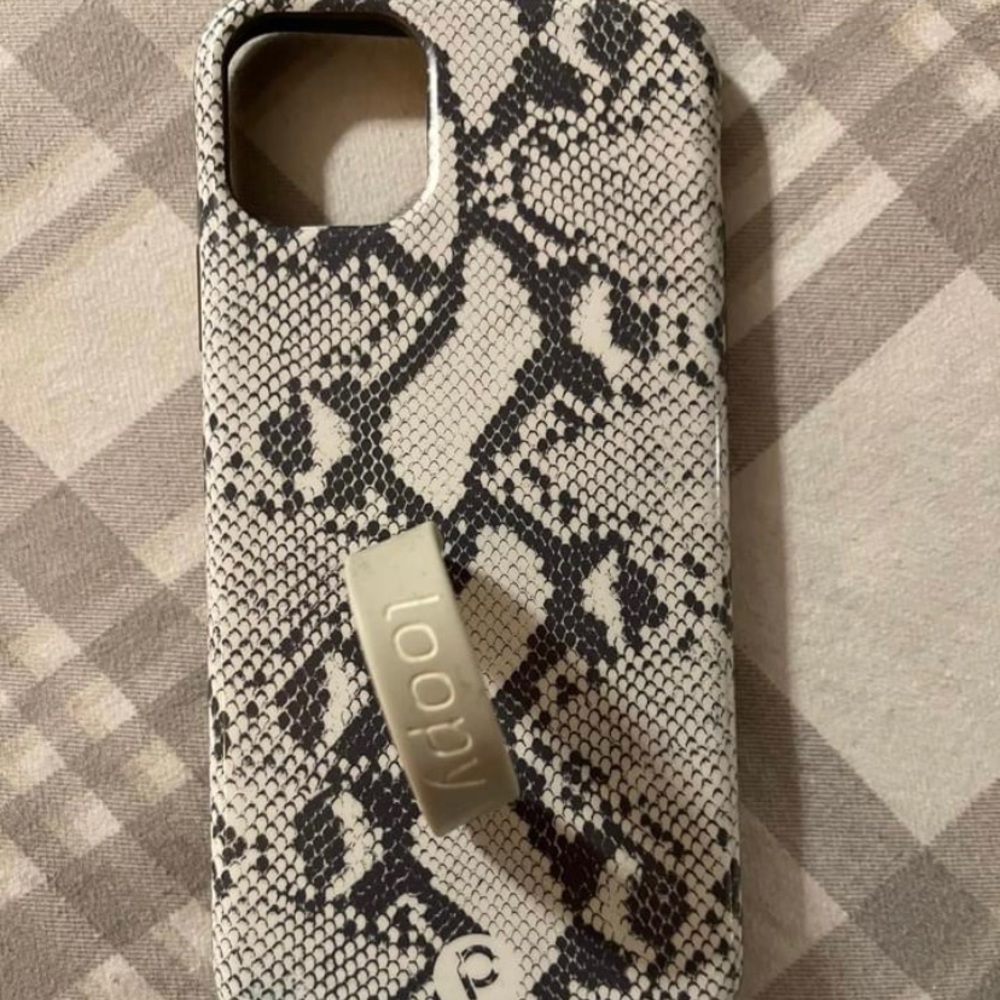 Loopy iPhone case 11 max pro